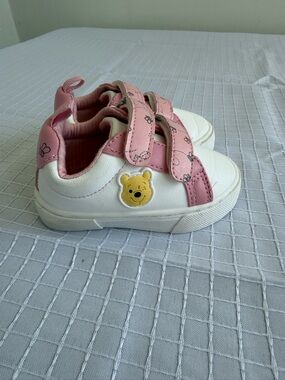 Disney White and Pink Winnie the Pooh Kids Disney Sneakers